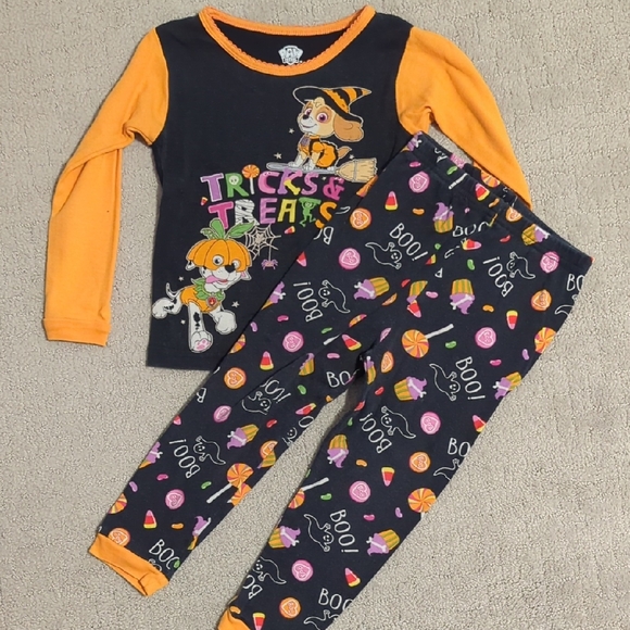 Paw Patrol Kids Pajama Top with Black and Orange Trim - Picture 1 of 7